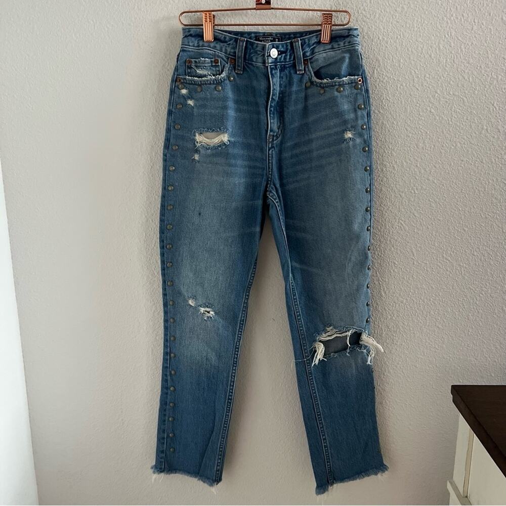 Abercrombie & Fitch Annie High Rise Girlfriend Distressed Jeans Denim Studded